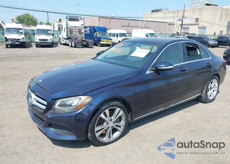 2015 Mercedes-Benz C 300 Luxury/Sport из США, поврежденный, VIN 55SWF4JB8FU091172